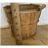 Image 3 : Bushel Basket With Spools