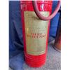 Image 2 : Antique Fire Extinguisher