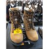 Image 1 : PAIR OF ARIAT MENS SIZE 9.5, EE WIDE CARBON TOE WORK BOOTS (CSA APPROVED)