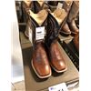 Image 1 : 2 ASSORTED PAIRS OF ARIAT MEN'S SIZE 10.5, EE WIDE COWBOY BOOTS