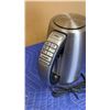 Image 3 : CUSINART PERFECTEMP CORDLESS ELECTRIC PROGRAMMABLE KETTLE - DEMO UNIT, TESTED WORKING - RETAIL $99