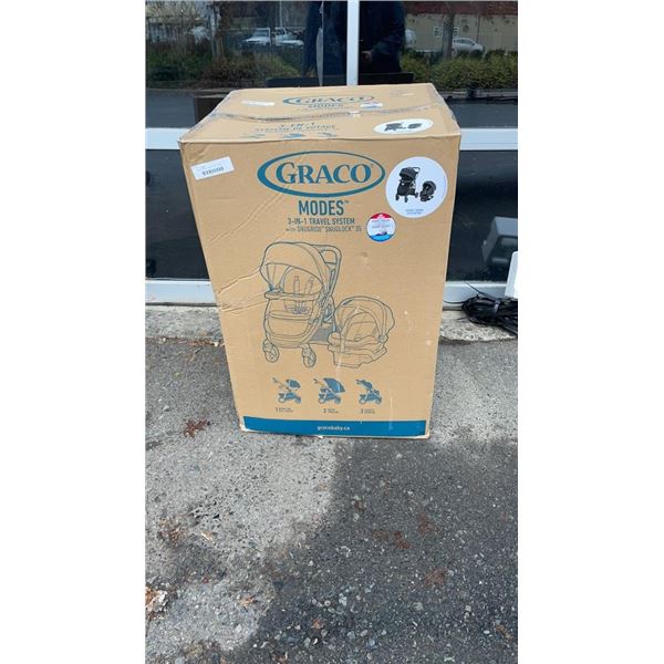 AS NEW GRACO MODES 3 IN 1 TRAVEL SYSTEM - RETAIL $589