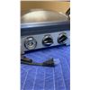 Image 2 : CUISINART GRIDDLER - TESTED WORKING, MISSING 1 DIAL - RETAIL $146