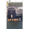 Image 1 : AS NEW BELLA PRO 4QT AIR FRYER - RETAIL $179