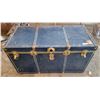 Image 2 : Blue Metal Trunk