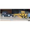 Image 1 : John Deer Snow Plow & Vintage Car