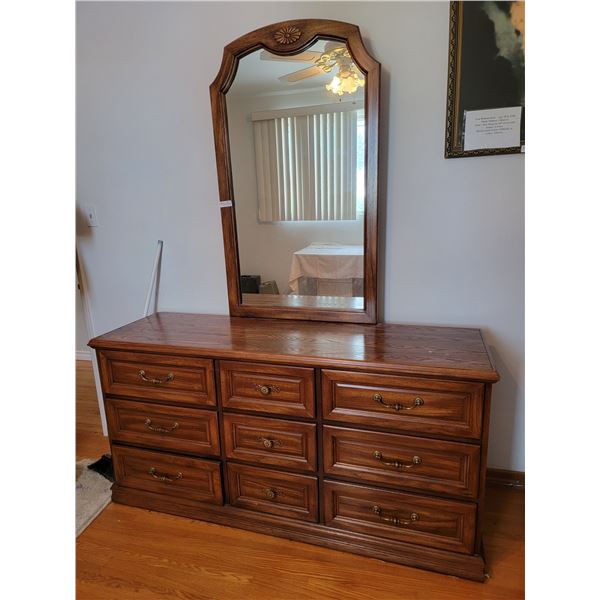 Long Dresser With Mirror