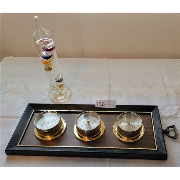 Two Thermometer Readers