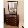 Image 4 : Chest of Drawers with Mirror