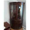 Image 1 : Knechtel Corner China Cabinet