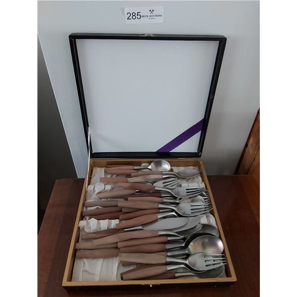 Box of Wooden Handled Cutlery