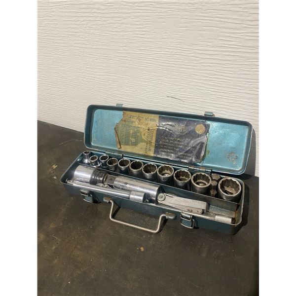 1/2 inche square drive set