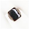Image 3 : Antique Victorian 14k Gold White & Black Agate Double Cameo on Carnelian Ring