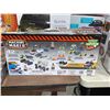 Image 2 : Machine Maker Mega Mars Play Set