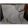 Image 1 : Herringbone 12 Piece Dinnerware Set - Dishwasher and Microwave Safe  - White