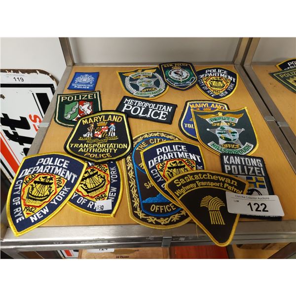 COLLECTION VINTAGE POLICE PATCHES