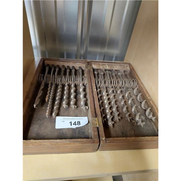 VINTAGE DRILL BIT SET IN ORIGINAL WOODEN BOX