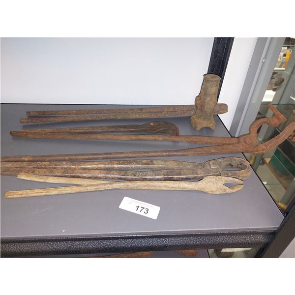 ANTIQUE BLACKSMITHING TOOLS