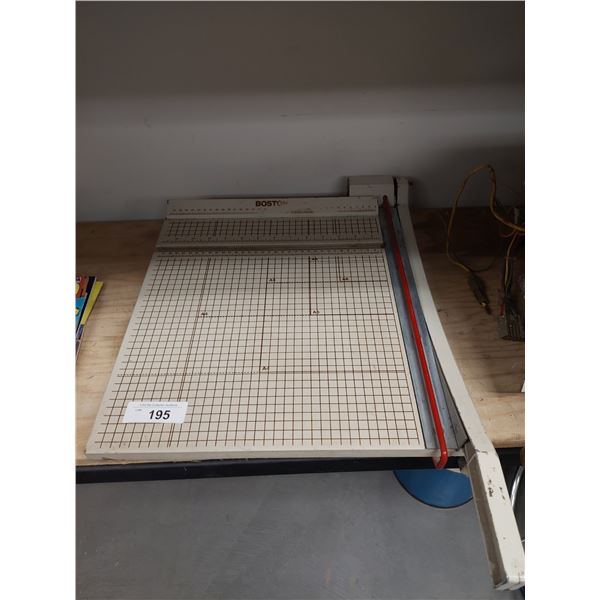 VINTAGE BOSTON PAPER CUTTER