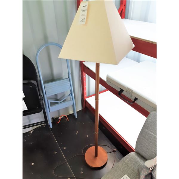 Teak Floor Lamp Cat A