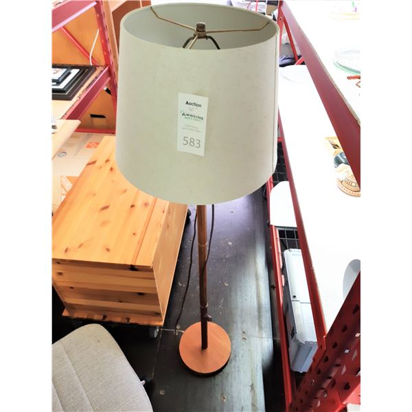 Teak Floor Lamp Cat A