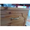 Image 5 : Pine Storage Chest Cat A