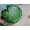 Image 7 : Green Glass Swan Dish Cat A