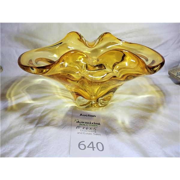 Blown Glass Dish Cat A