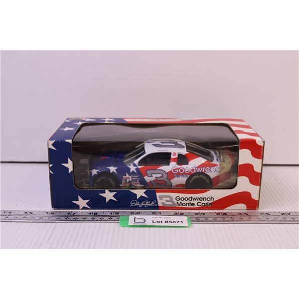 Revell Dale Earnhardt Goodwrench Monte Carlo 1:24 Scale Diecast