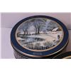 Image 2 : (3) Currier & Ives Tins