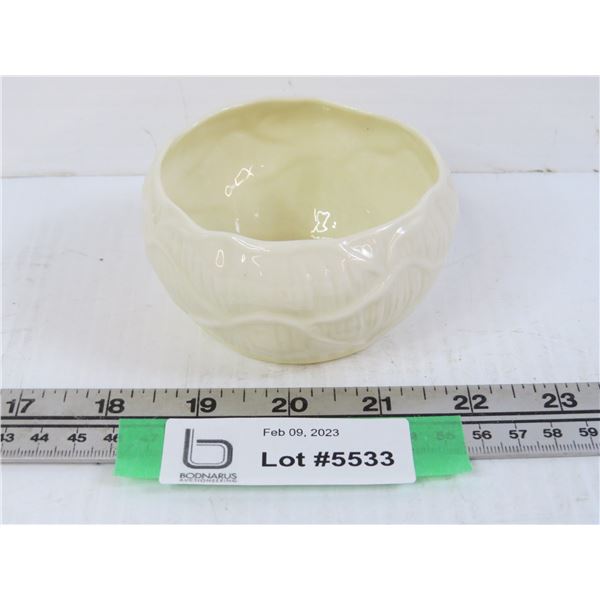 Belleek Dish (made in Ireland)