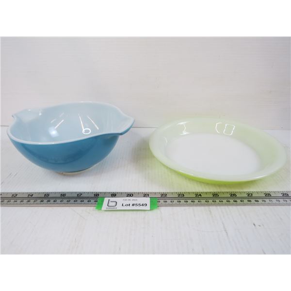 Pyrex Bowl - Pyrex Pie Plate