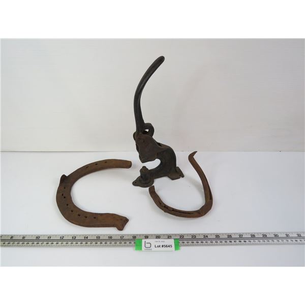 Vintage Hand Riviter - Horse Shoes