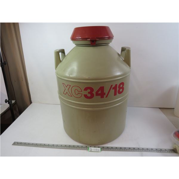 MVE xtra Capacity (xc) 24/18 Cryogenic Liquid Nitrogen Storage Tank (missing cap & holders -can be p