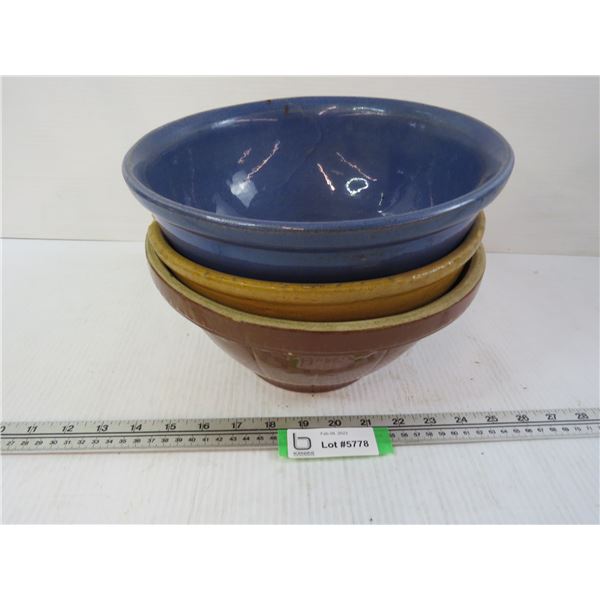 (3) Vintage Mixing Bowls - (One Blue Medalta #10) (one there has chip)