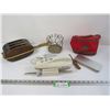 Image 1 : Block & Tackle - Electric Knife - Estraprop Watch - Misc Items