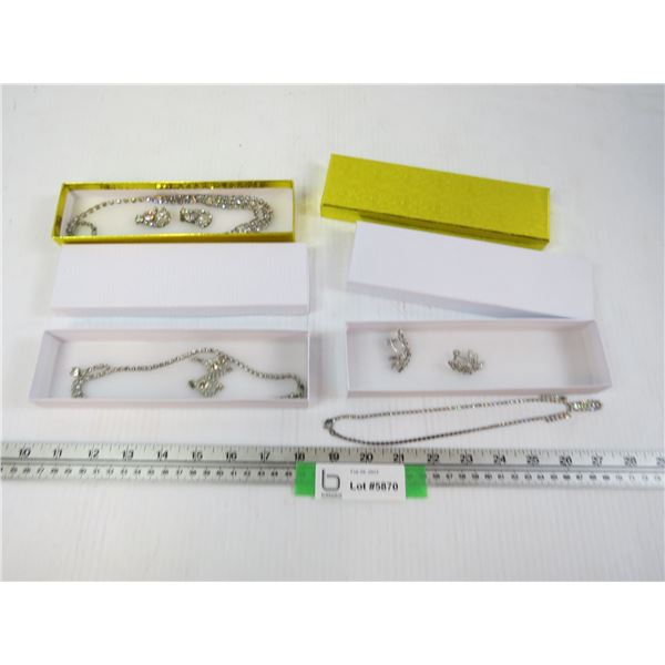 (3) Costume Jewelry Items