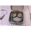 Image 3 : Jewellery Box w/ 5 Pieces od Jewellery