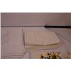 Image 7 : Misc Linens