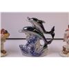 Image 3 : (3) Decorative Figures