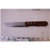 Image 3 : Set of 4 Steak Knives in Case