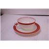 Image 2 : (4) Pyrex Cups and Saucers