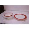 Image 3 : (4) Pyrex Cups and Saucers