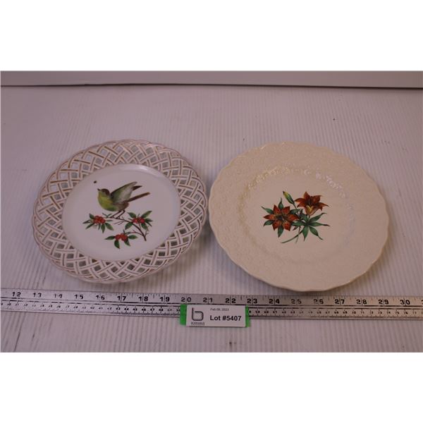(2) Decorative Plates