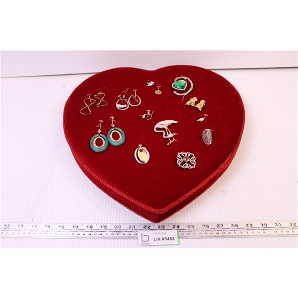 (13) Pieces of Jewellery