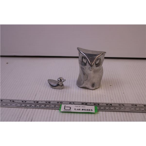 (2) Metal Figures (owl and Duck) marked Hoseitn Canada on Bottom