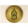 Image 2 : 2 3/4'' UNITED STATES ARMY EUROPE $ 17TH ARMY