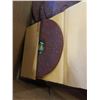 Image 2 : BOX OF SANDING DISCS AND AIR HOSE