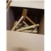 Image 2 : BOX OF TOOLS AND WOOD COAT TREE