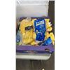 Image 2 : 3 BOXES OF NEW LIGHT BULBS AND RUBBER GLOVES